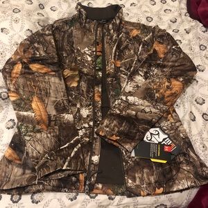 COPY - Under Armour/ Realtree camo jacket